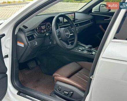 Білий Ауді А4, об'ємом двигуна 2 л та пробігом 45 тис. км за 25499 $, фото 2 на Automoto.ua