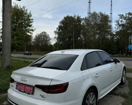 Білий Ауді А4, об'ємом двигуна 2 л та пробігом 156 тис. км за 20500 $, фото 5 на Automoto.ua