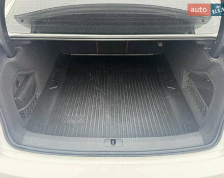 Білий Ауді А4, об'ємом двигуна 1.98 л та пробігом 97 тис. км за 19700 $, фото 17 на Automoto.ua