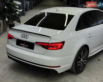 Білий Ауді А4, об'ємом двигуна 1.98 л та пробігом 76 тис. км за 20900 $, фото 15 на Automoto.ua