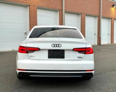 Белый Ауди А4, объемом двигателя 2 л и пробегом 35 тыс. км за 16500 $, фото 4 на Automoto.ua