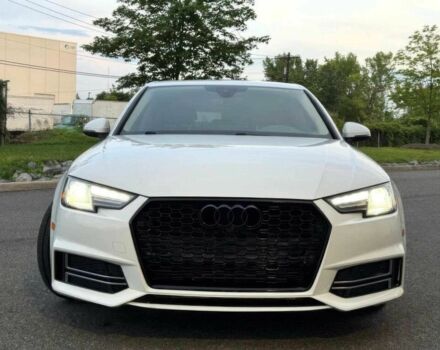 Белый Ауди А4, объемом двигателя 2 л и пробегом 35 тыс. км за 16500 $, фото 1 на Automoto.ua