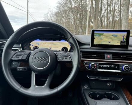 Білий Ауді А4, об'ємом двигуна 2 л та пробігом 30 тис. км за 12000 $, фото 7 на Automoto.ua