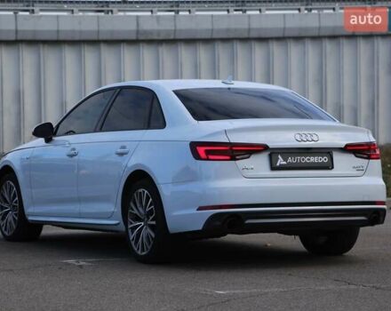 Білий Ауді А4, об'ємом двигуна 2 л та пробігом 74 тис. км за 21500 $, фото 4 на Automoto.ua
