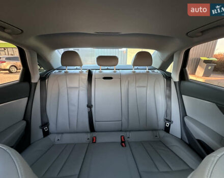 Белый Ауди А4, объемом двигателя 2 л и пробегом 122 тыс. км за 18650 $, фото 115 на Automoto.ua