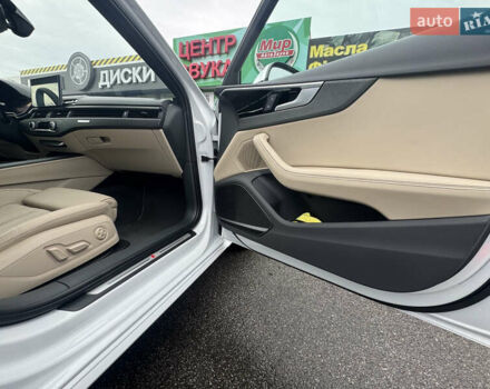 Белый Ауди А4, объемом двигателя 1.98 л и пробегом 63 тыс. км за 27100 $, фото 5 на Automoto.ua