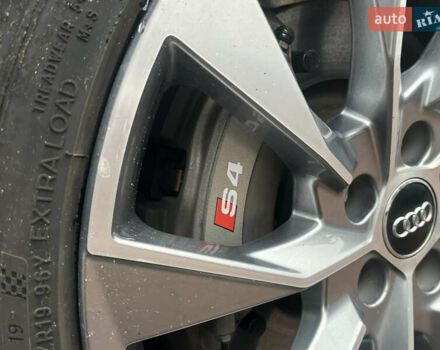 Белый Ауди А4, объемом двигателя 1.98 л и пробегом 42 тыс. км за 29000 $, фото 13 на Automoto.ua