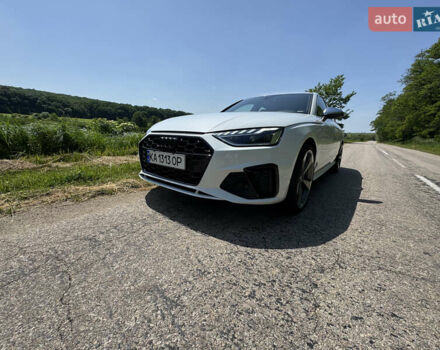 Белый Ауди А4, объемом двигателя 1.98 л и пробегом 63 тыс. км за 27100 $, фото 2 на Automoto.ua