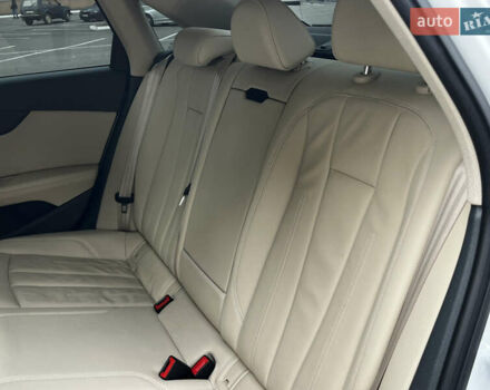 Белый Ауди А4, объемом двигателя 1.98 л и пробегом 101 тыс. км за 23000 $, фото 33 на Automoto.ua