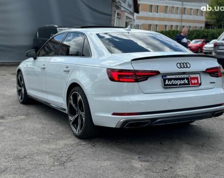 Белый Ауди А4, объемом двигателя 2 л и пробегом 73 тыс. км за 22290 $, фото 6 на Automoto.ua