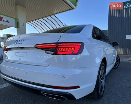 Белый Ауди А4, объемом двигателя 2 л и пробегом 122 тыс. км за 18650 $, фото 37 на Automoto.ua