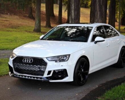 Белый Ауди А4, объемом двигателя 2 л и пробегом 45 тыс. км за 11500 $, фото 2 на Automoto.ua