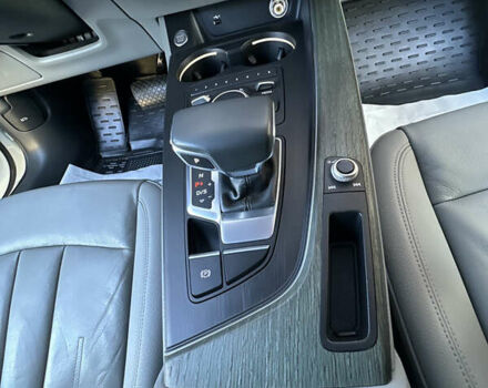 Белый Ауди А4, объемом двигателя 2 л и пробегом 122 тыс. км за 18650 $, фото 120 на Automoto.ua