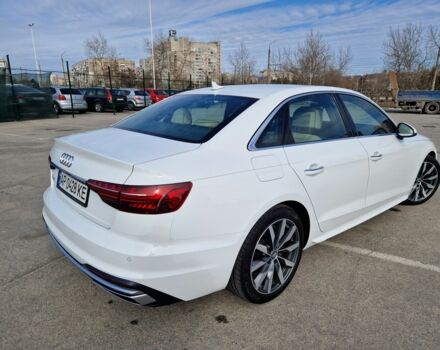 Белый Ауди А4, объемом двигателя 2 л и пробегом 40 тыс. км за 26500 $, фото 2 на Automoto.ua