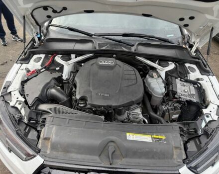 Белый Ауди А4, объемом двигателя 2 л и пробегом 120 тыс. км за 20500 $, фото 10 на Automoto.ua