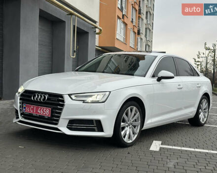 Белый Ауди А4, объемом двигателя 1.98 л и пробегом 127 тыс. км за 20900 $, фото 5 на Automoto.ua