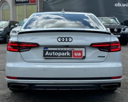 Белый Ауди А4, объемом двигателя 2 л и пробегом 73 тыс. км за 22290 $, фото 5 на Automoto.ua