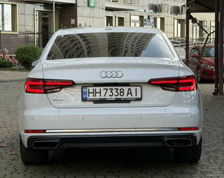 Білий Ауді А4, об'ємом двигуна 2 л та пробігом 102 тис. км за 21800 $, фото 10 на Automoto.ua