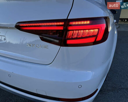 Белый Ауди А4, объемом двигателя 2 л и пробегом 122 тыс. км за 18650 $, фото 28 на Automoto.ua