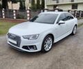 Белый Ауди А4, объемом двигателя 2 л и пробегом 80 тыс. км за 11200 $, фото 1 на Automoto.ua