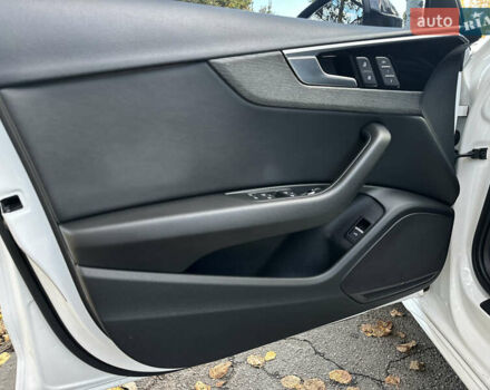 Белый Ауди А4, объемом двигателя 1.98 л и пробегом 63 тыс. км за 25800 $, фото 38 на Automoto.ua