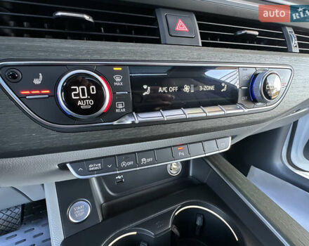 Белый Ауди А4, объемом двигателя 2 л и пробегом 122 тыс. км за 18650 $, фото 76 на Automoto.ua