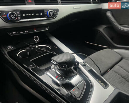 Белый Ауди А4, объемом двигателя 1.98 л и пробегом 42 тыс. км за 29000 $, фото 27 на Automoto.ua