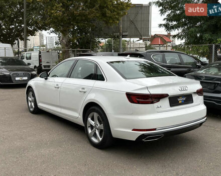 Білий Ауді А4, об'ємом двигуна 2 л та пробігом 96 тис. км за 20500 $, фото 6 на Automoto.ua