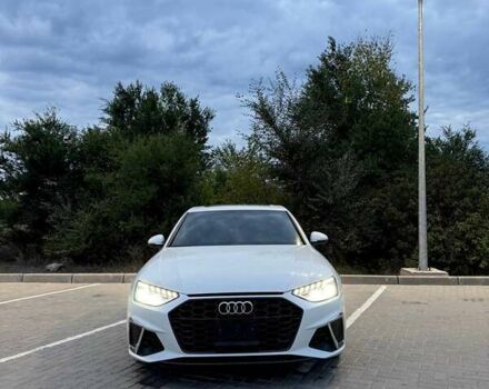 Белый Ауди А4, объемом двигателя 1.98 л и пробегом 43 тыс. км за 33300 $, фото 1 на Automoto.ua