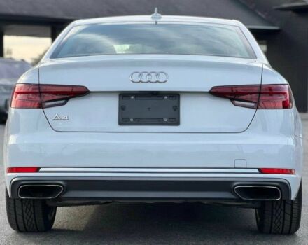 Белый Ауди А4, объемом двигателя 2 л и пробегом 31 тыс. км за 12700 $, фото 5 на Automoto.ua