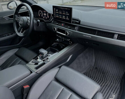 Білий Ауді А4, об'ємом двигуна 1.98 л та пробігом 130 тис. км за 27500 $, фото 6 на Automoto.ua