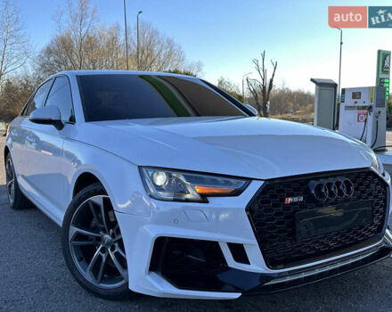 Белый Ауди А4, объемом двигателя 2 л и пробегом 122 тыс. км за 18650 $, фото 11 на Automoto.ua