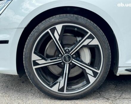 Белый Ауди А4, объемом двигателя 2 л и пробегом 73 тыс. км за 22290 $, фото 8 на Automoto.ua