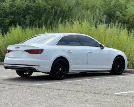 Белый Ауди А4, объемом двигателя 2 л и пробегом 32 тыс. км за 17000 $, фото 7 на Automoto.ua