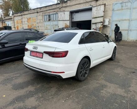 Белый Ауди А4, объемом двигателя 2 л и пробегом 120 тыс. км за 20500 $, фото 2 на Automoto.ua