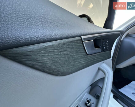 Белый Ауди А4, объемом двигателя 2 л и пробегом 122 тыс. км за 18650 $, фото 45 на Automoto.ua