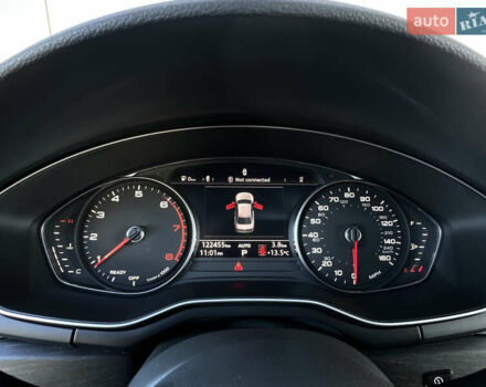 Белый Ауди А4, объемом двигателя 2 л и пробегом 122 тыс. км за 18650 $, фото 63 на Automoto.ua