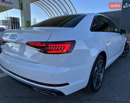 Белый Ауди А4, объемом двигателя 2 л и пробегом 122 тыс. км за 18650 $, фото 30 на Automoto.ua