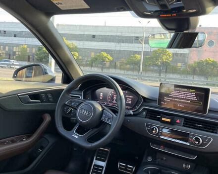 Белый Ауди А4, объемом двигателя 2 л и пробегом 79 тыс. км за 25400 $, фото 8 на Automoto.ua