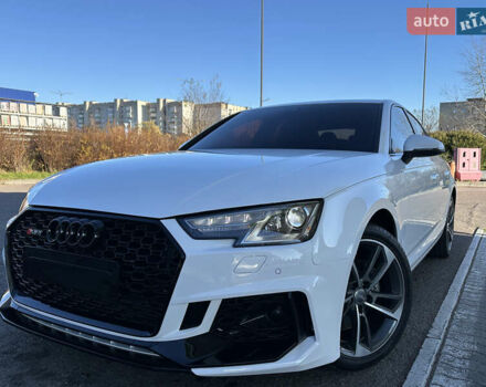 Белый Ауди А4, объемом двигателя 2 л и пробегом 122 тыс. км за 18650 $, фото 5 на Automoto.ua