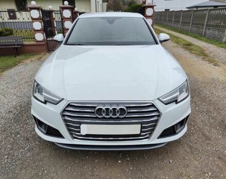 Белый Ауди А4, объемом двигателя 2 л и пробегом 80 тыс. км за 11200 $, фото 7 на Automoto.ua