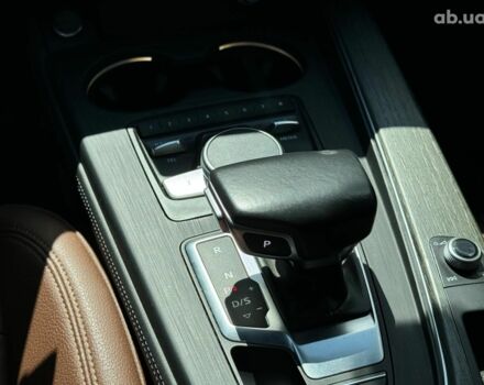 Белый Ауди А4, объемом двигателя 2 л и пробегом 73 тыс. км за 22290 $, фото 39 на Automoto.ua