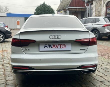 Белый Ауди А4, объемом двигателя 2 л и пробегом 43 тыс. км за 29000 $, фото 2 на Automoto.ua
