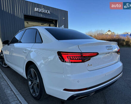 Белый Ауди А4, объемом двигателя 2 л и пробегом 122 тыс. км за 18650 $, фото 21 на Automoto.ua
