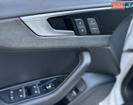 Белый Ауди А4, объемом двигателя 1.98 л и пробегом 63 тыс. км за 25800 $, фото 56 на Automoto.ua