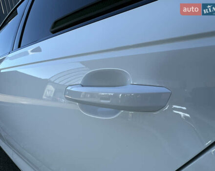 Белый Ауди А4, объемом двигателя 2 л и пробегом 122 тыс. км за 18650 $, фото 41 на Automoto.ua