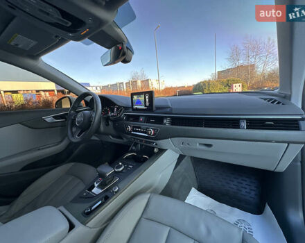 Белый Ауди А4, объемом двигателя 2 л и пробегом 122 тыс. км за 18650 $, фото 105 на Automoto.ua