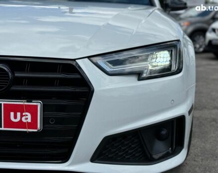 Белый Ауди А4, объемом двигателя 2 л и пробегом 73 тыс. км за 22290 $, фото 11 на Automoto.ua