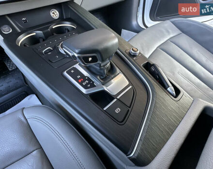 Белый Ауди А4, объемом двигателя 2 л и пробегом 122 тыс. км за 18650 $, фото 71 на Automoto.ua