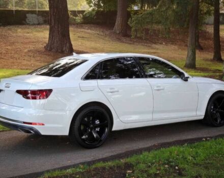 Белый Ауди А4, объемом двигателя 2 л и пробегом 45 тыс. км за 11500 $, фото 3 на Automoto.ua